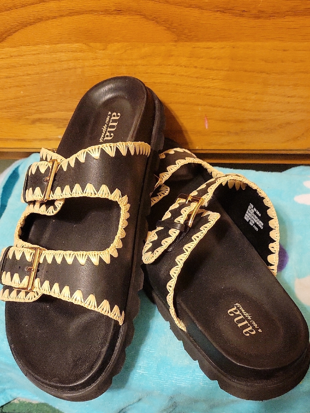 ana Contrast-Stitch Black Slide Sandals with Buckles